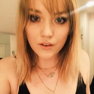 Meet your Posher, Rixie